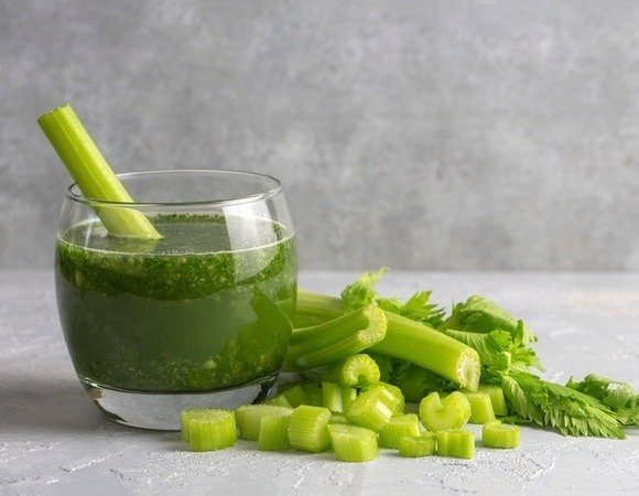 И на завтрак, и для перекуса — как приготовить идеальный смузи из сельдерея