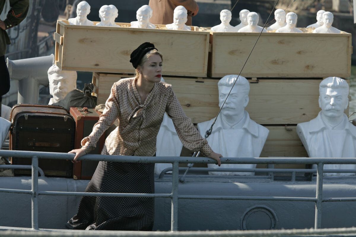 Кадр из фильма "Утомленные солнцем 2: Предстояние" (2010)