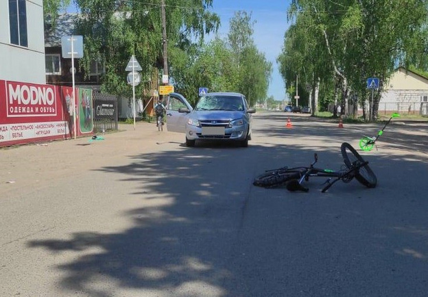    В Вятскополянском районе водитель «Лады» сбил велосипедиста: мужчина погиб