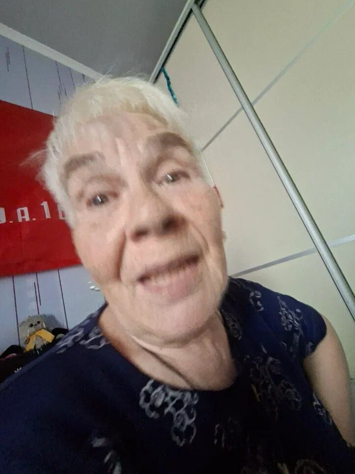 ЕЕ разыскивает полиция!