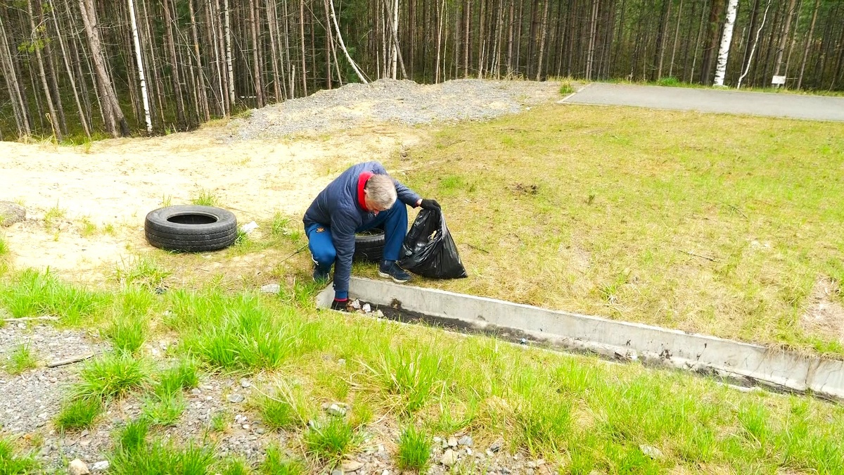   Югорчане выходят на уборку несанкционированных свалок