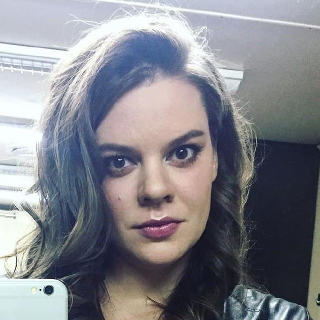     Вера Полозкова* шесть лет подвергалась абьюзу со стороны бывшего мужа-музыканта