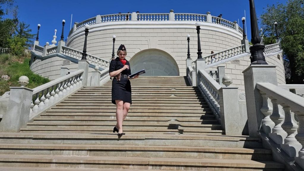    В Оренбурге нашли вандала, повредившего ступени на спуске к Уралу Оренбуржье