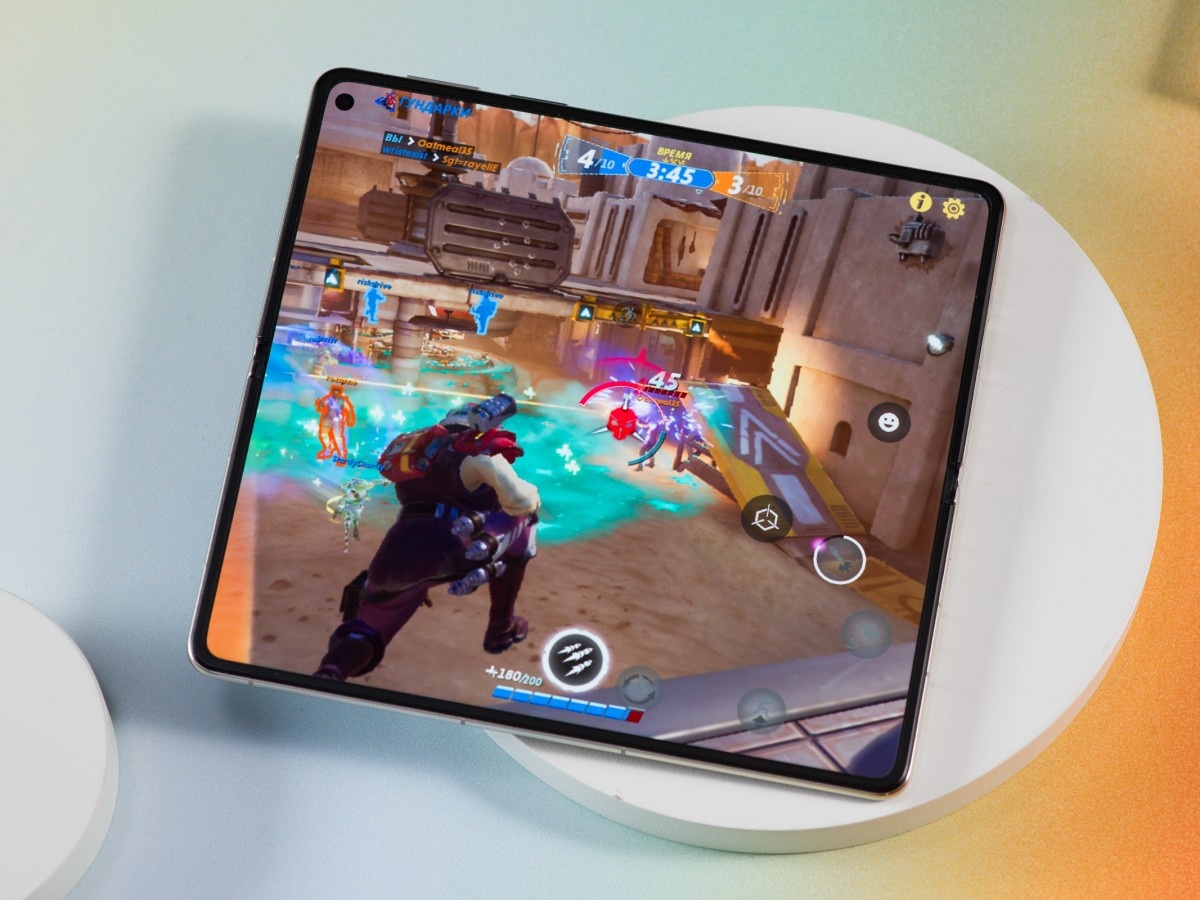    Удобно ли играть на складном смартфоне? Чем HUAWEI Mate X6 удивит мобильных геймеров