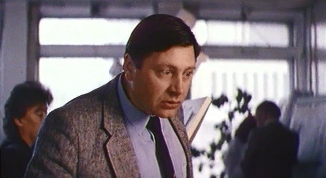 Директор НИИ который запроектировал не нужную трубу, ответственности конечно не понесет.