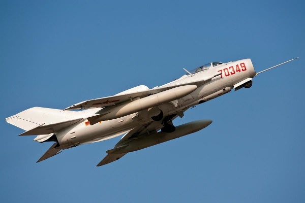 J-6 (Миг 19)