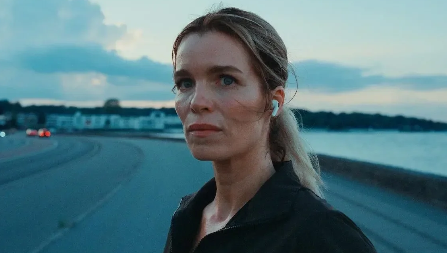 Фрагмент из сериала "Секреты, которые мы храним"