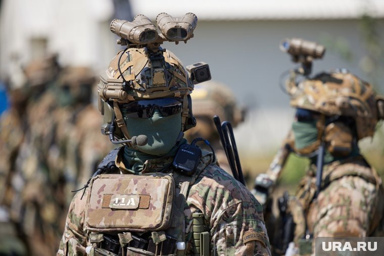    Боец с позывным Рыжий сообщил, что «Азовцы»* убивали мирных граждан в Гнатовке (ДНР)