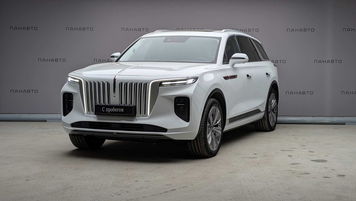 HONGQI E-HS9 6 Seats Executive EU (I) 2023