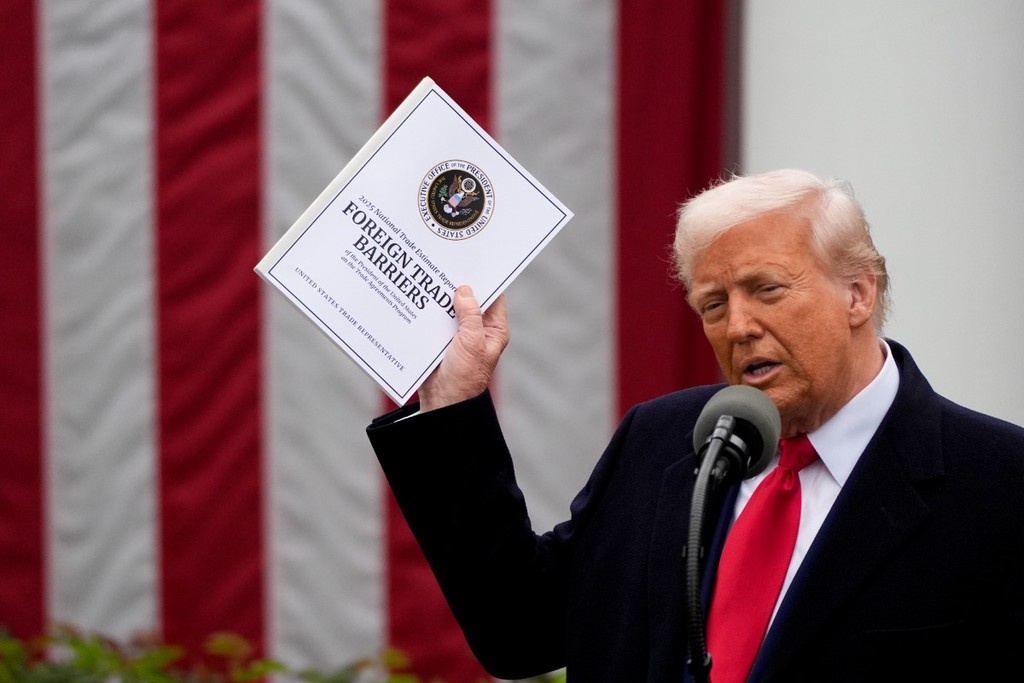    Фото © KENT NISHIMURA / POOL / ТАСС