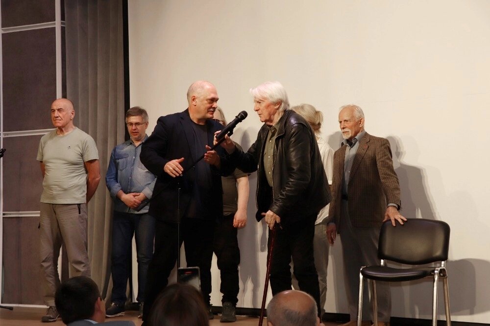    На премьере было много гостей и зрителей. Фото: Из личного архива/ Фатима Аликова