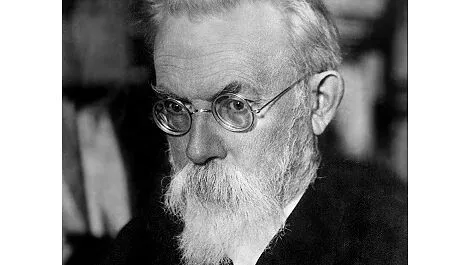  Фото 2.            академик В. И. Вернадский.