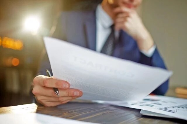    Как проходит получение вычетов по НДФЛ через работодателя в 2025 году?