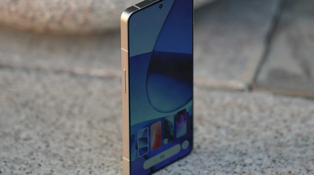    Realme GT7 Pro против Galaxy S24 Ultra — кто заберет корону самого мощного смартфона 2024 года