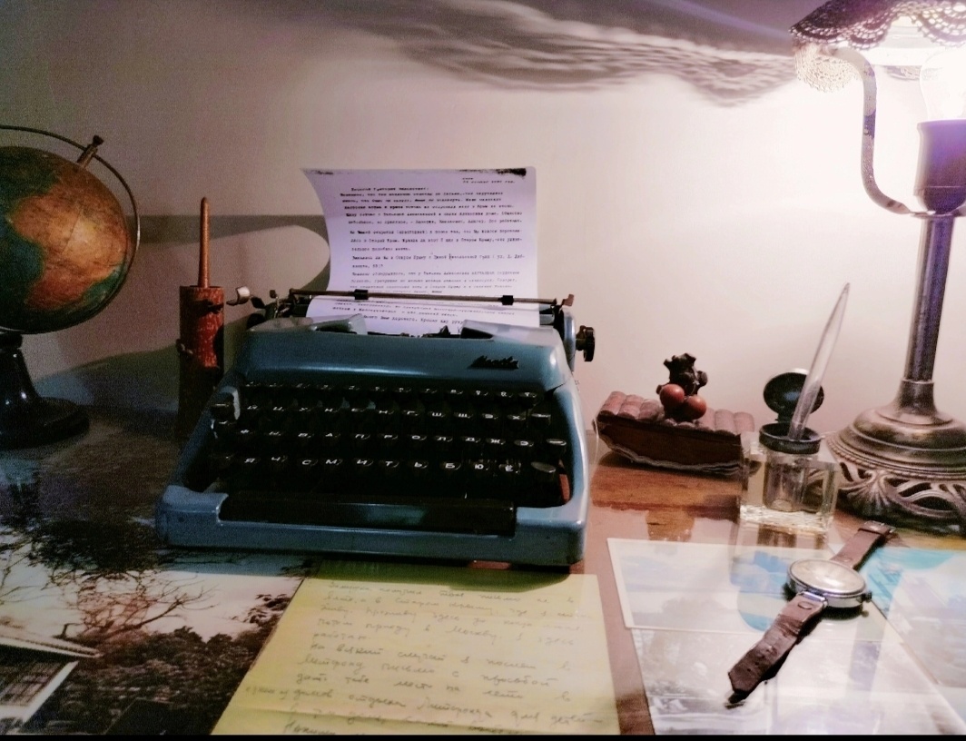 В доме Паустовского. Старый Крым 