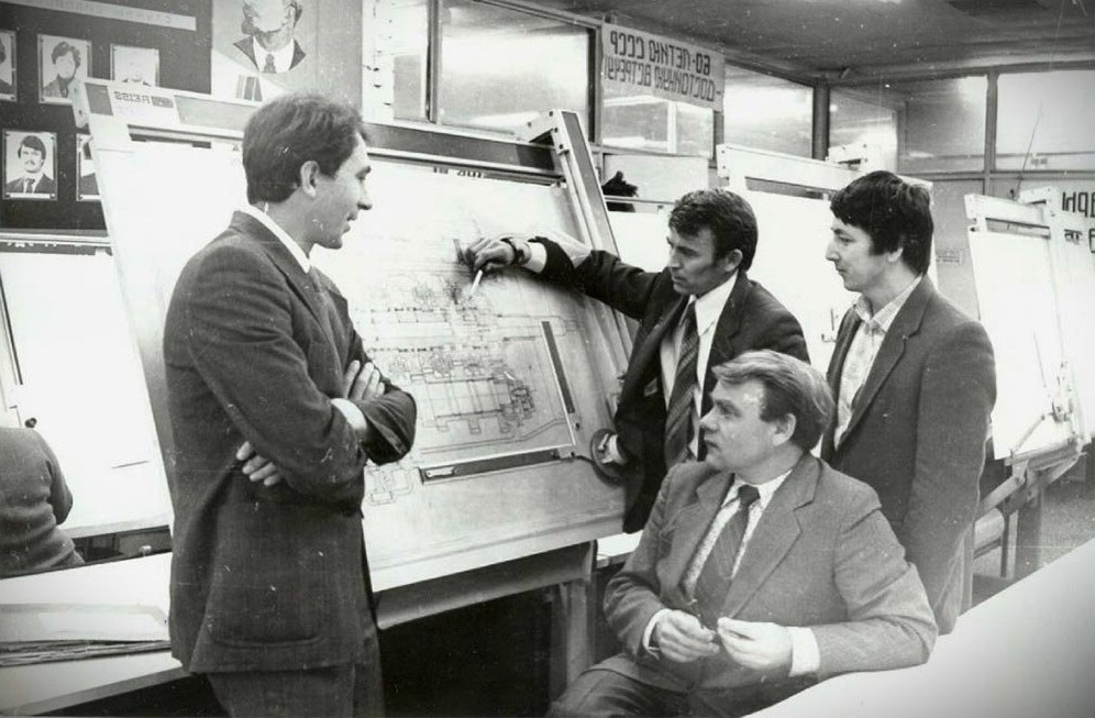 Советские инженеры