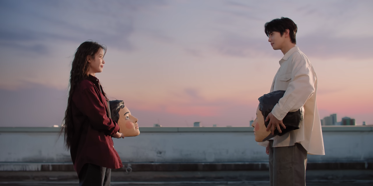    Кадр из видео