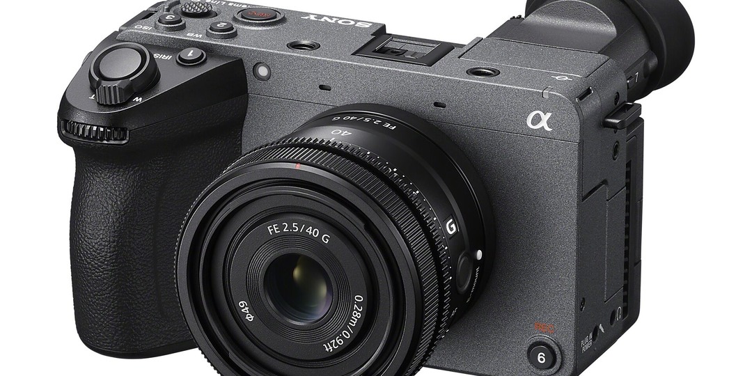 Sony FX-2. Как продать одну камеру дважды...
