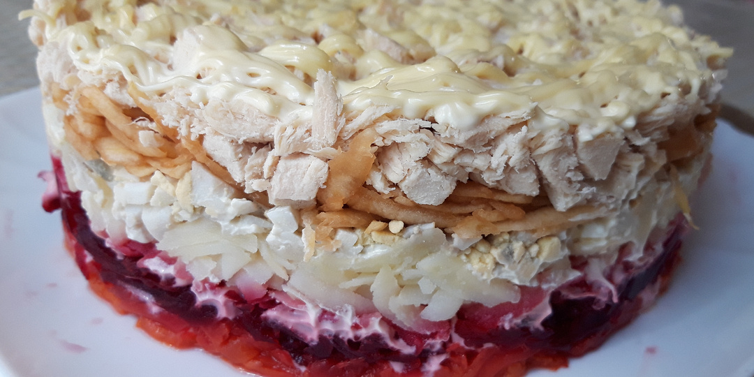 САЛАТ ИЗ ФИЛЕ С ЯБЛОКАМИ И ОВОЩАМИ