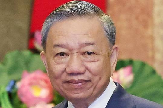    Новый выпуск журнала The Economist попал под запрет во Вьетнаме из-за фото президента на обложке