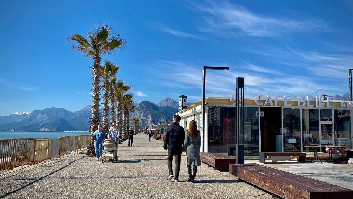 Россияне снова выбирают Турцию вместо Сочи. Заграница дешевле из-за дешевого доллара. Источник: Sharon Hahn Darlin / Wikimedia