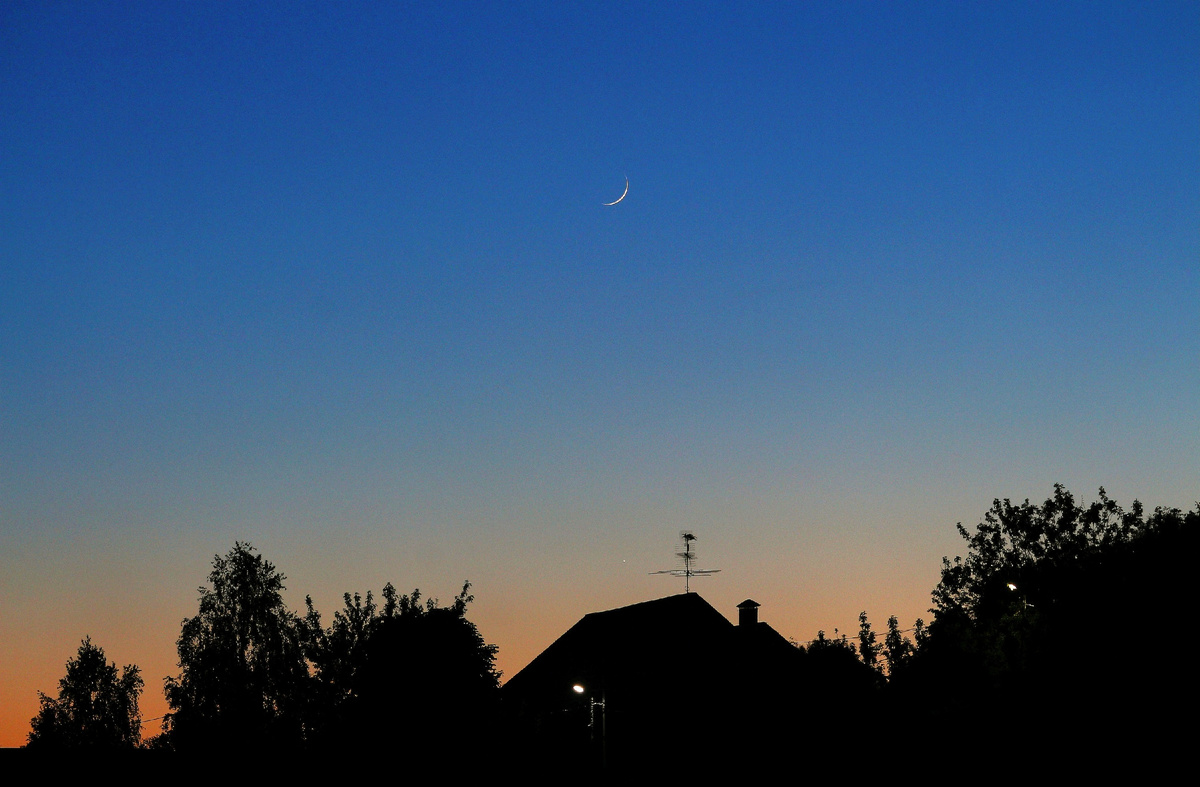 Луна и Юпитер 28 мая 2025 года, фото автора