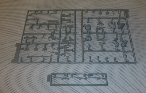 Все детали уместились в два литника.