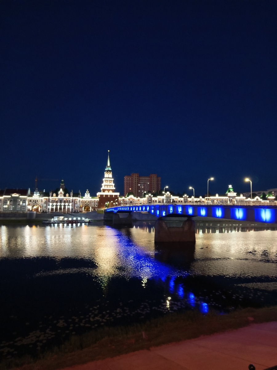 Набережная Йошкар-Олы (фото автора)