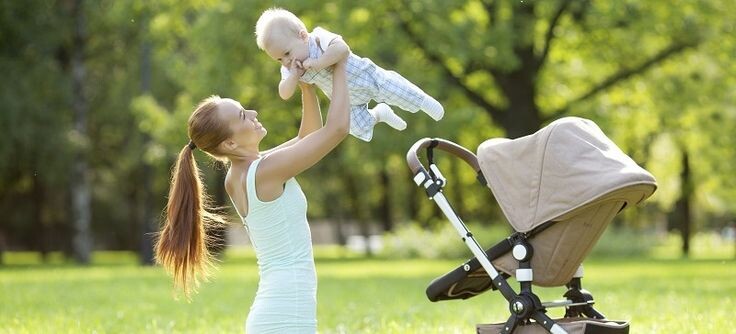 Чек-лист: что взять с собой на летнюю прогулку с малышом