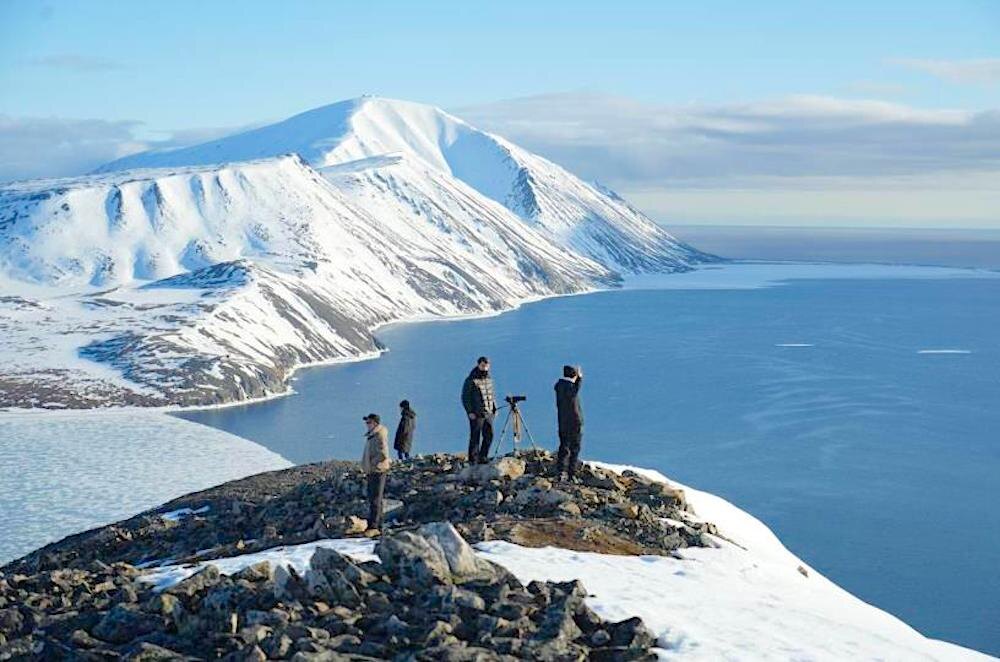 Процес съёмок. Фото: пресс-служба правительства Чукотского АО. Источник: prochukotku.ru