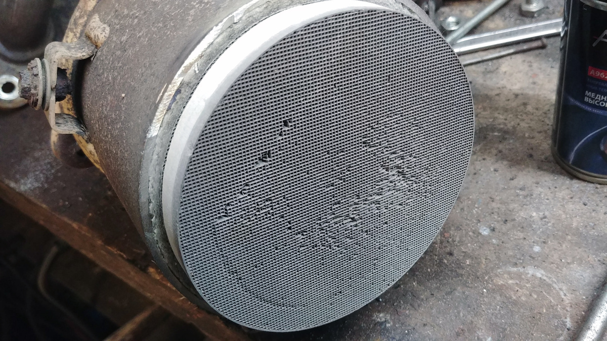 Сколько служит катализатор на китайских автомобилях