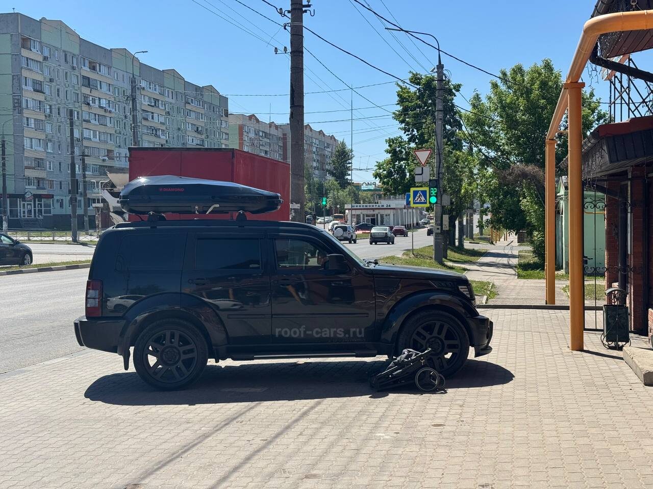 Установка автобокса 440л на Dodge Nitro в Туле