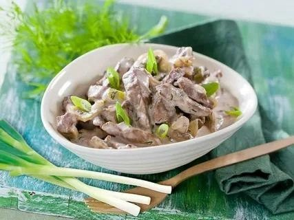 Говяжья печень по-строгановски рецепт