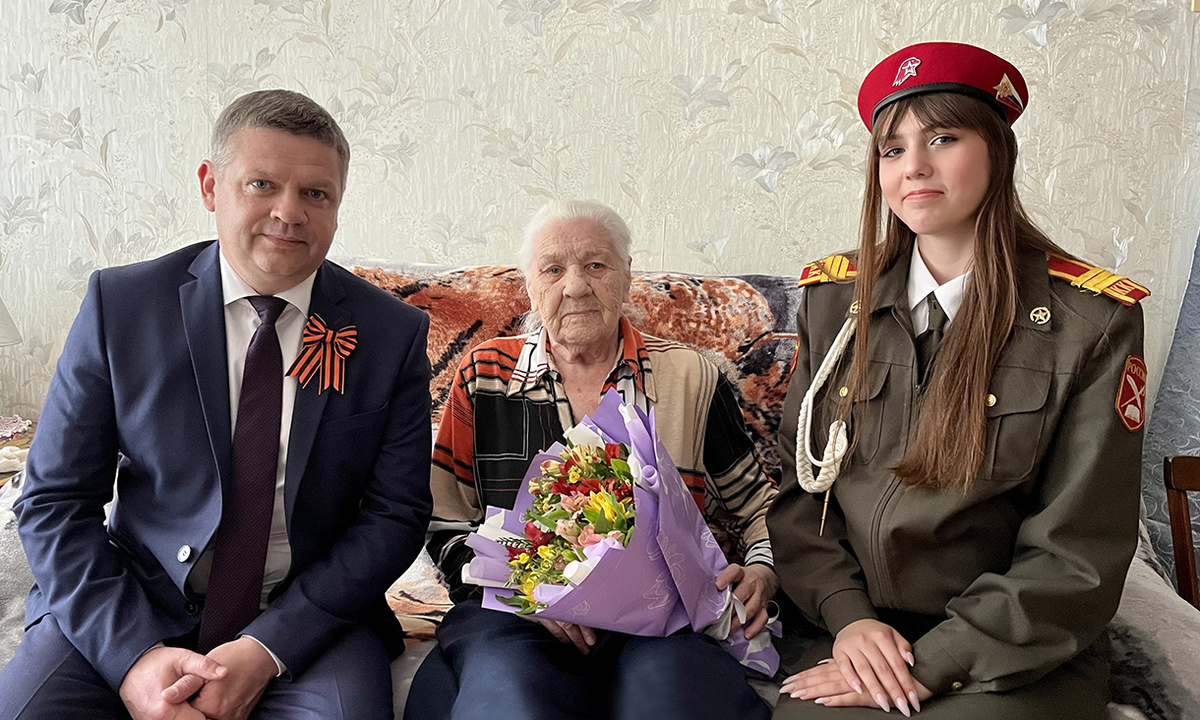 К празднику 80-летия Победы ветераны получили теплые поздравления, подарки от предприятия и Компании / Фото профсоюза ТК 