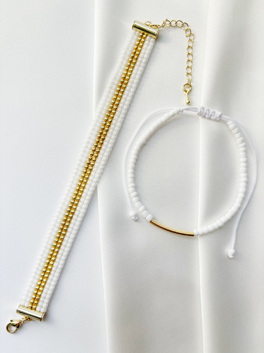 Комплект из двух браслетов, идеально дополняющих друг друга.