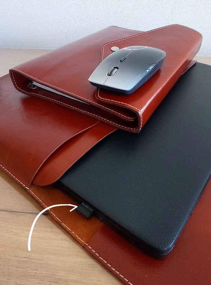 Размер чехла рассчитан на usb-порты