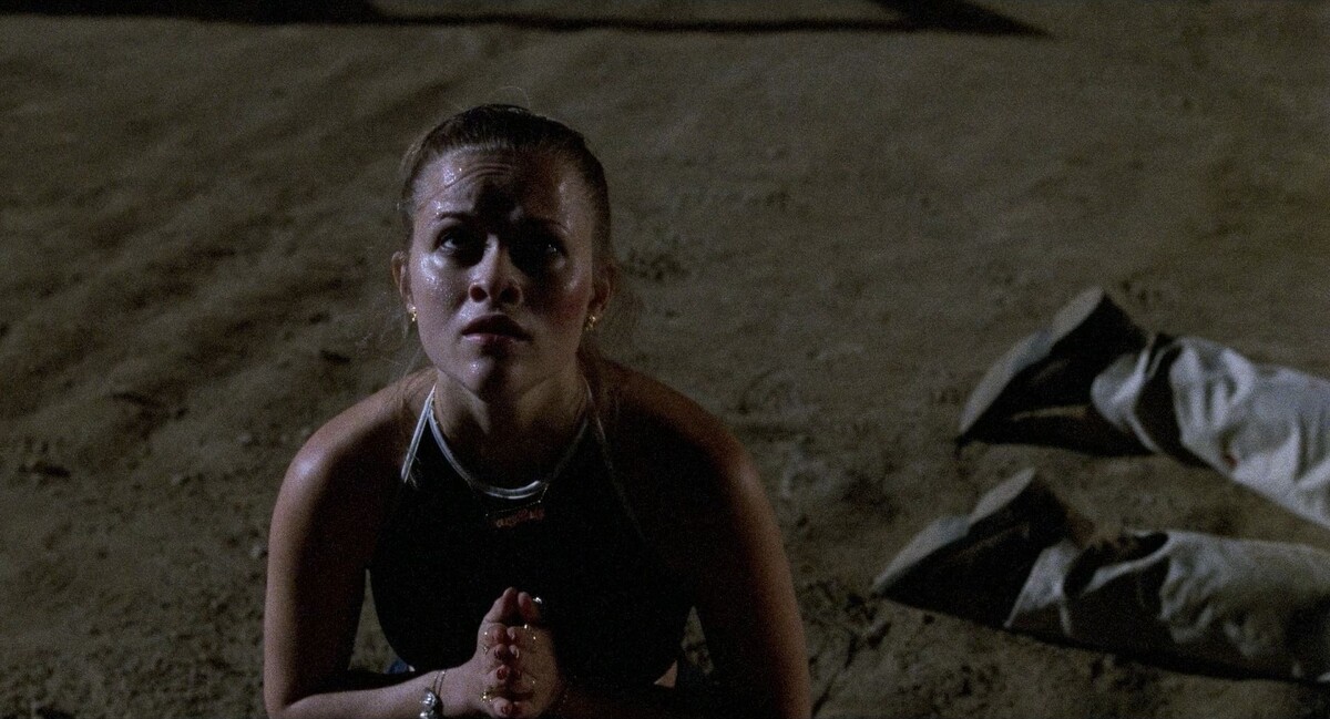 В сценарии фигурировал персонаж «Тень», богоподобная сущность, служащая проводником Ванессы через испытания. 