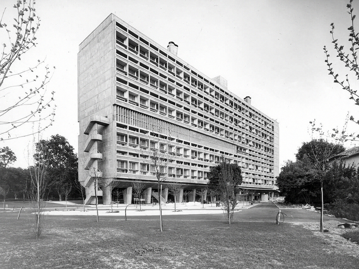 Unité d’Habitation («Жилая единица») – инновационный проект жилого комплекса Ле Корбюзье в Марселе (1945–1952 г.)