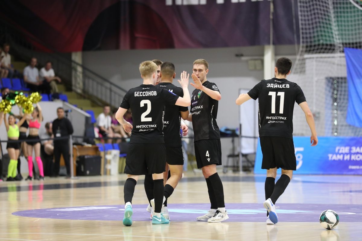    В межсезонье состав \