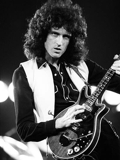 "Произведение искусства", - лучший гитарный момент у «QUEEN», по мнению Брайана Мэя