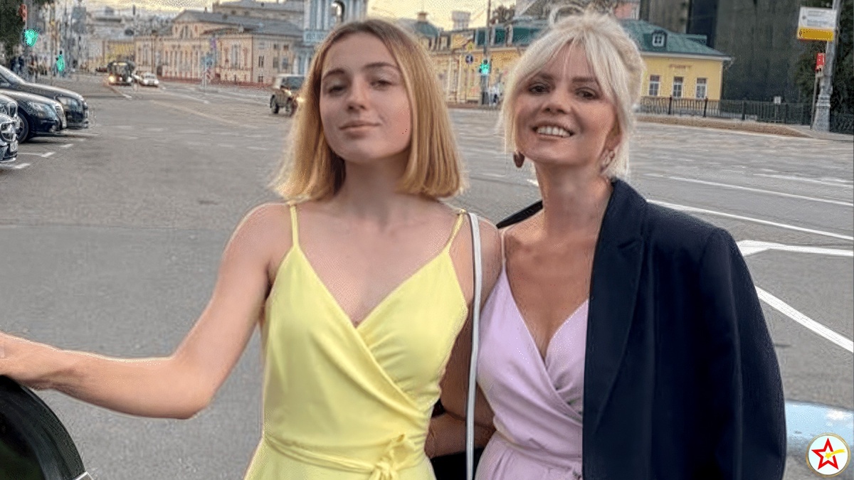 Ариадна Волочкова с мачехой Еленой Николаевой