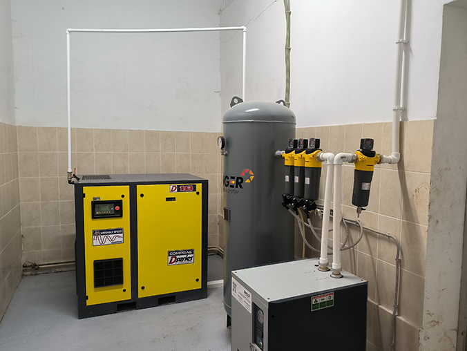 Как правило, для большинства задач по сжатому воздуху на предприятии недостаточно только компрессора, нужен еще и комплект оборудования по воздухоподготовке.