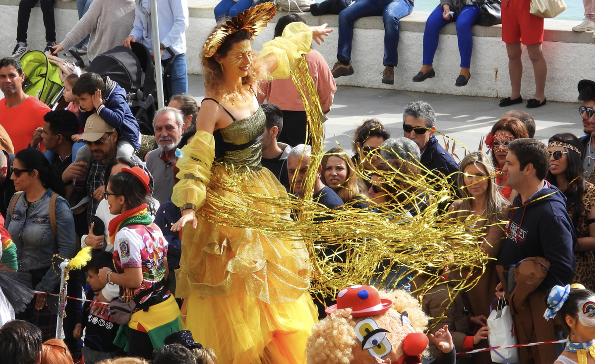 Изобилие развлечений в Португалии не только для туристов. Ниже объясню, для чего