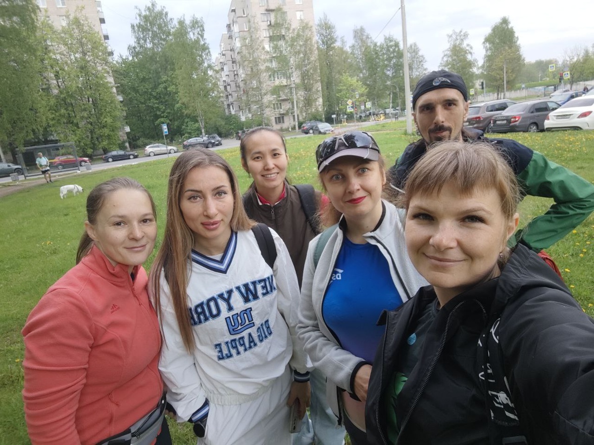 Девчонки из Мурино. И я, конечно! 