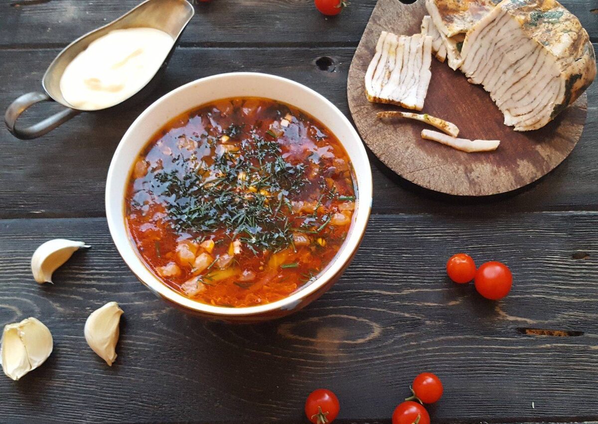    Секрет полтавского борща с галушками который сводит с ума даже гурманов