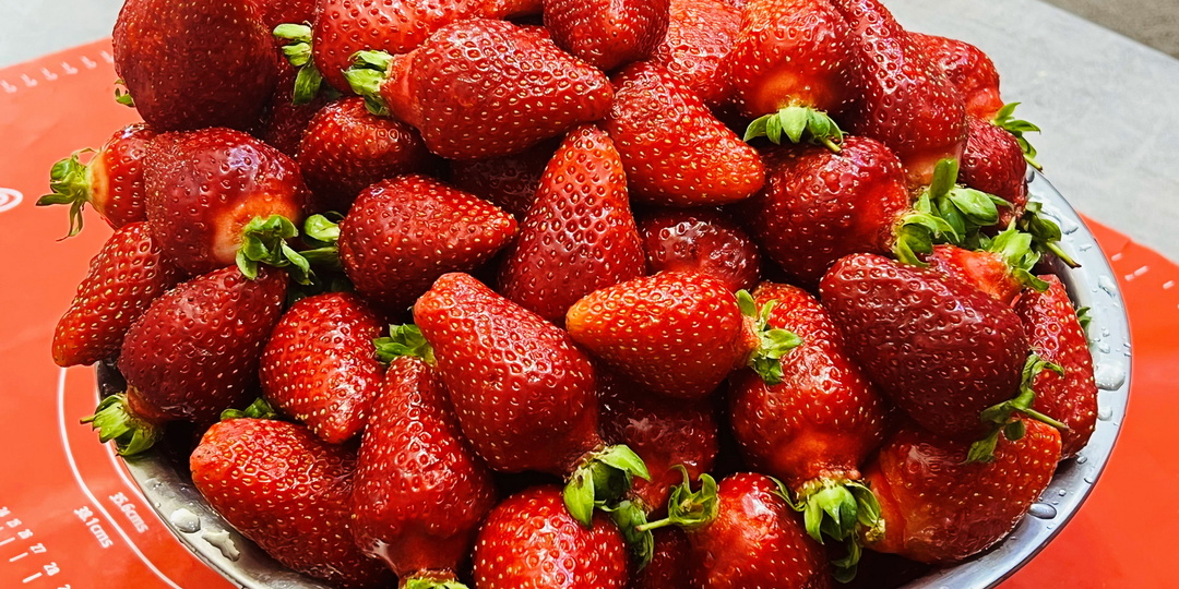 За 10 минут клубника как свежая варить 2 раза по 5 минут Не варенье а мармелад Новинка