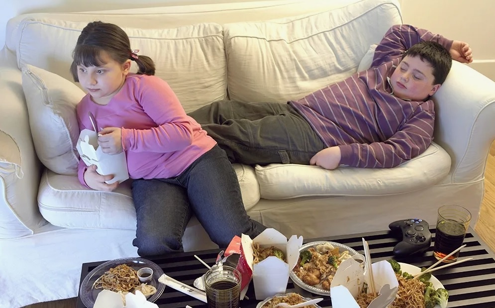  Гиподинамия - бич нашего времени./из доступного фонда Яндекс.Картинки/