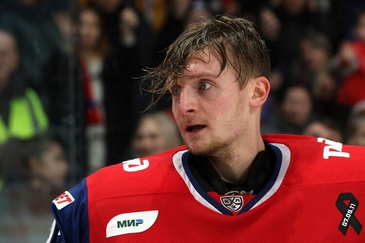    Данил Исаев / фото: hclokomotiv.ru