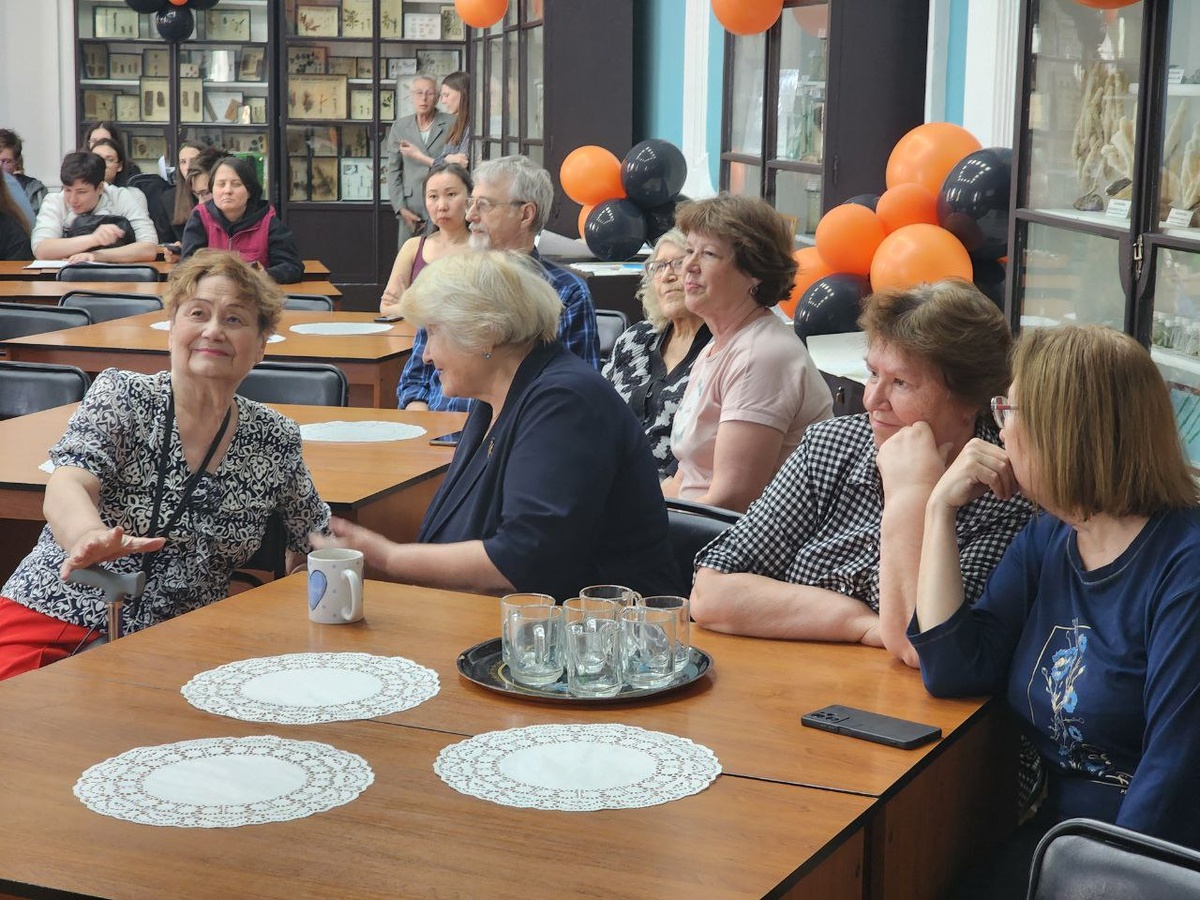 Поздравление с Днем Победы на биолого-почвенном факультете 22 мая 2025