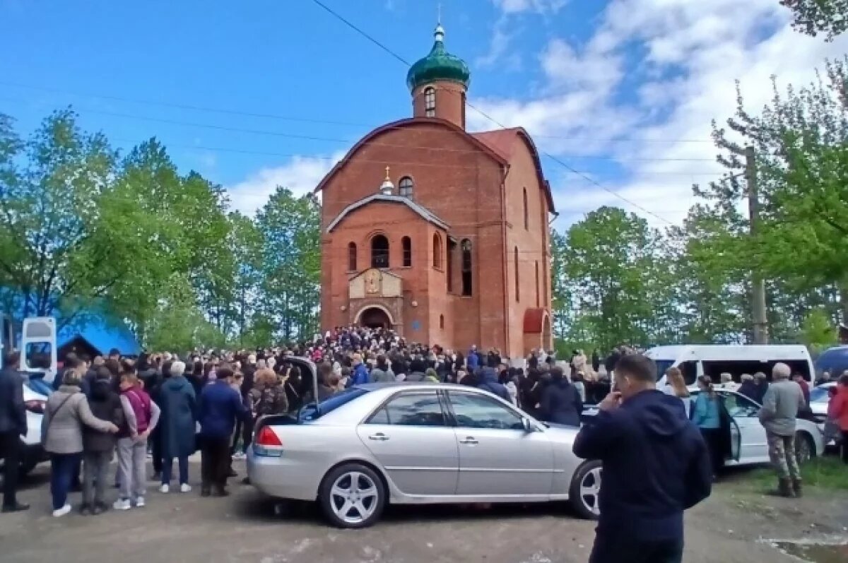    Учителя колледжа, где училась погибшая, приехали на прощание в Байкальск